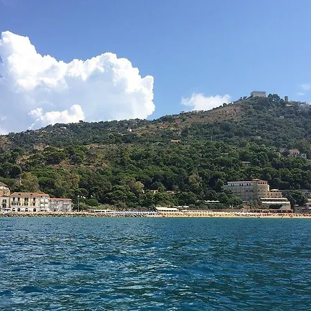 Bed & Breakfast D'epoca 1861 Santa Maria di Castellabate
